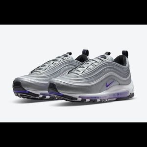 Girl’s/Women’s Nike Air Max 97. Size 4/6
